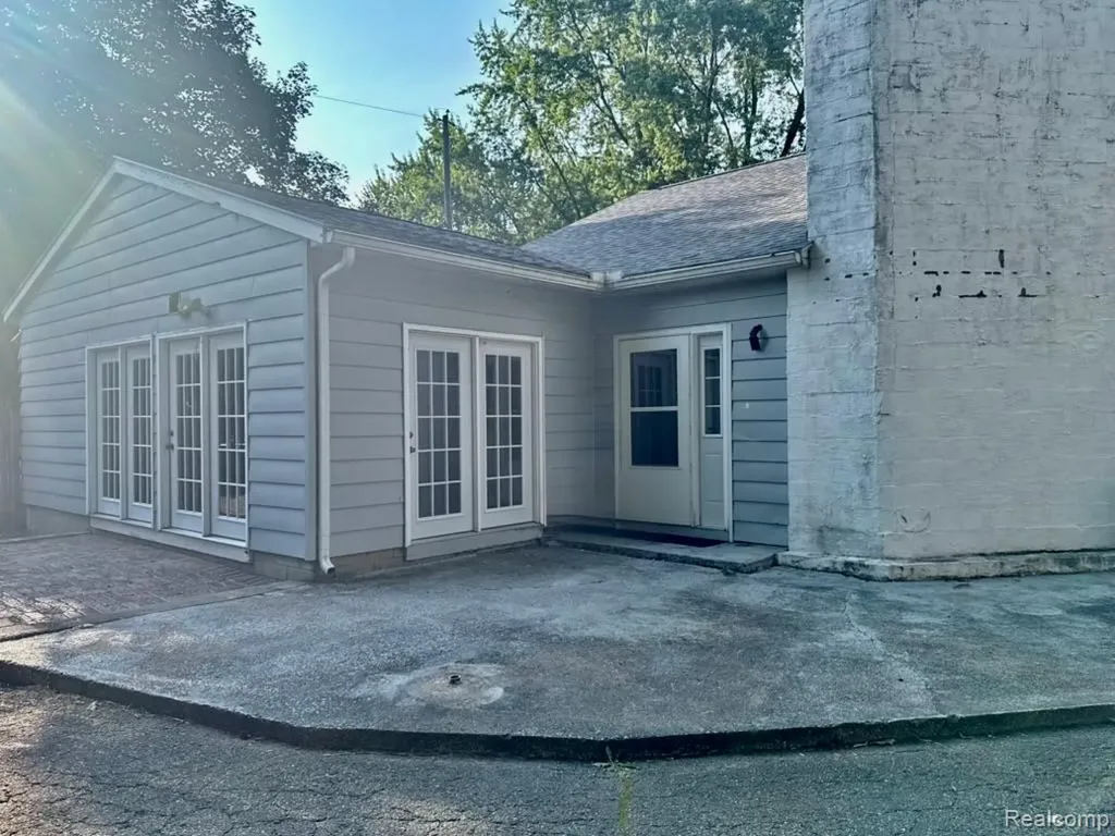129 Morrow Street Comstock Charter Township MI 49048