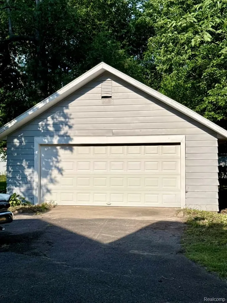 129 Morrow Street Comstock Charter Township MI 49048