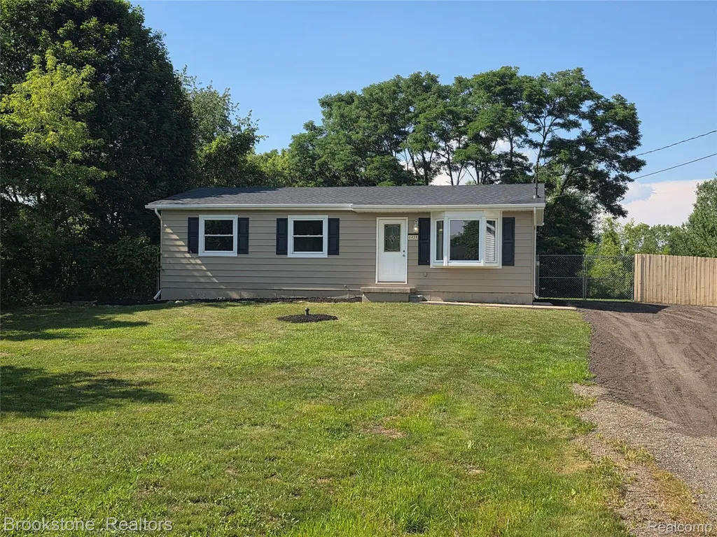 6428 Cook Road Mundy Township MI 48473