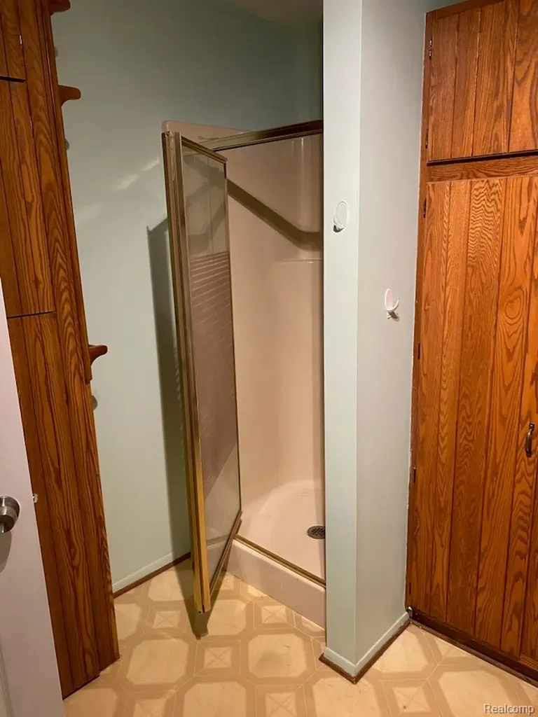 20404 Birch Meadow Drive Clinton Charter Township MI 48036