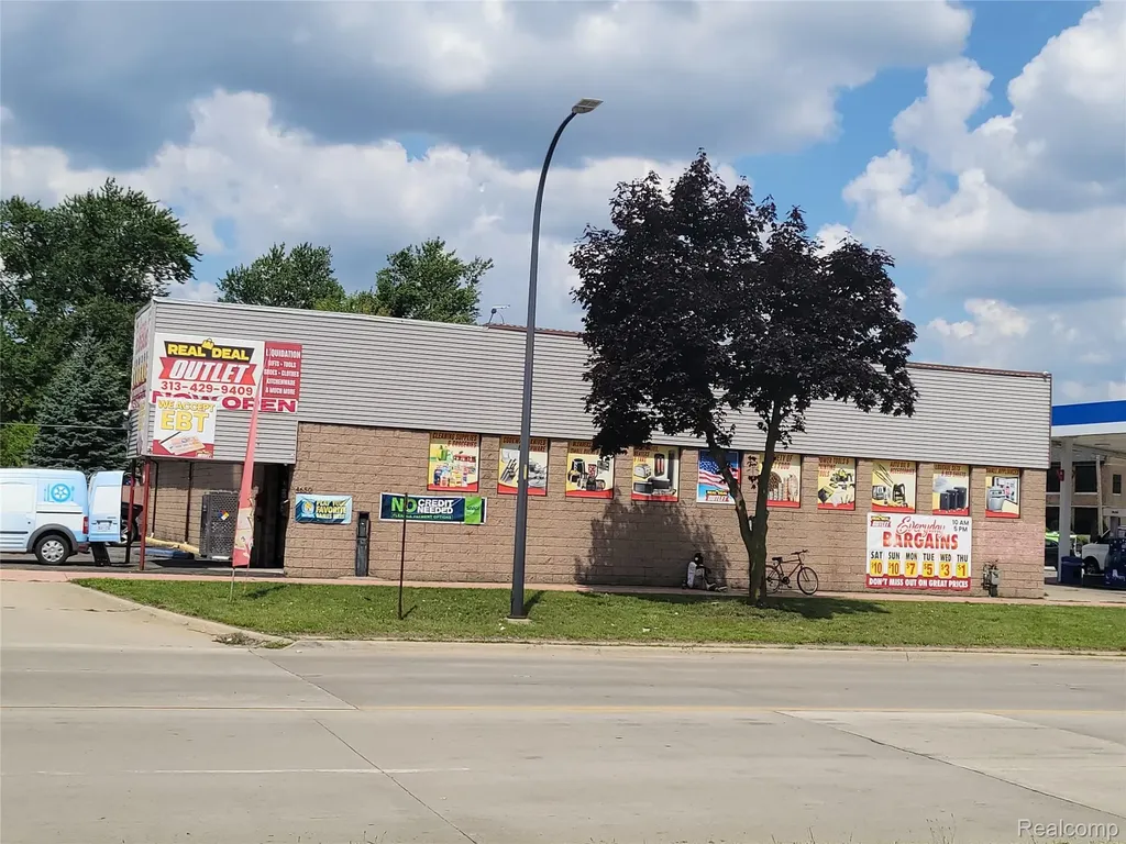 4650 S Beech Daly Street Dearborn Heights City MI 48125