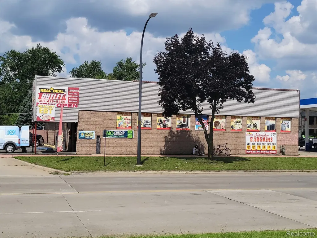 4650 S Beech Daly Street Dearborn Heights City MI 48125