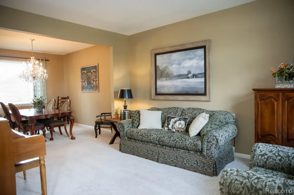 25663 Pond View Drive Huron Charter Township MI 48164