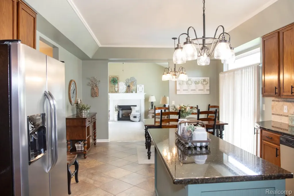 25663 Pond View Drive Huron Charter Township MI 48164