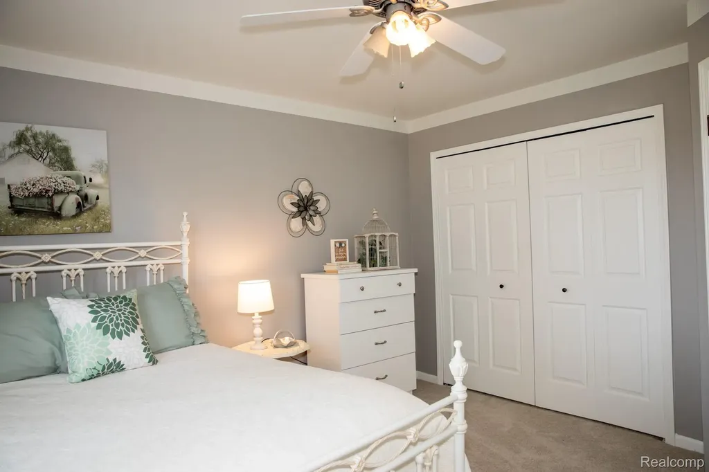 25663 Pond View Drive Huron Charter Township MI 48164