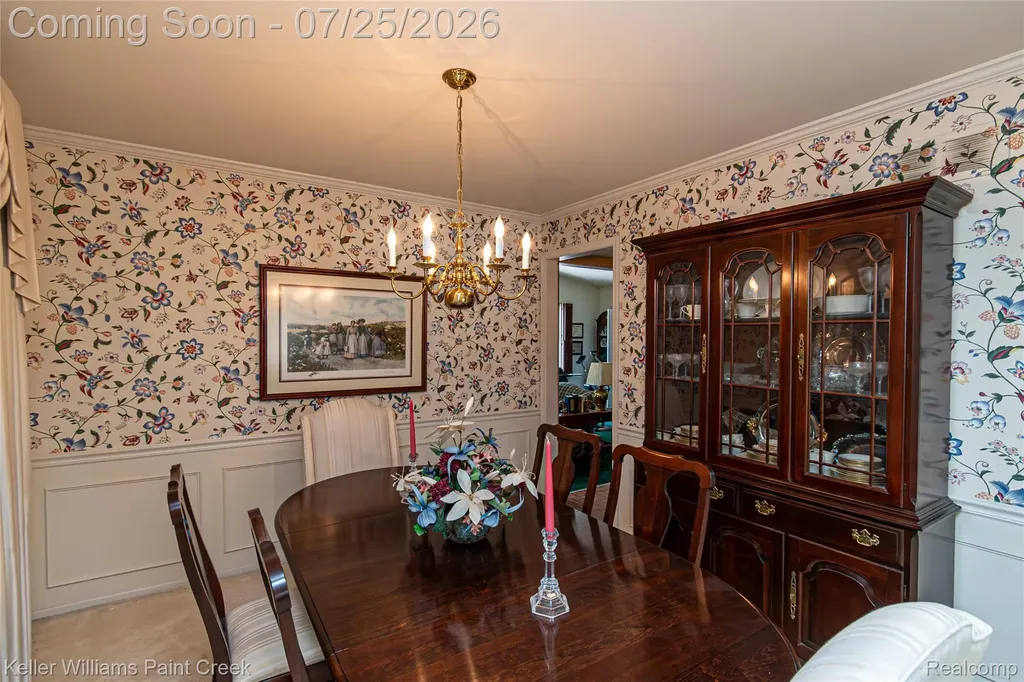 44333 Pentwater Drive Clinton Charter Township MI 48038