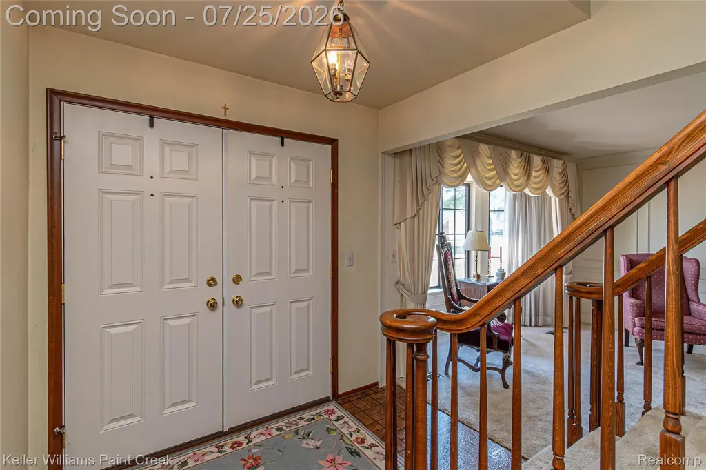 44333 Pentwater Drive Clinton Charter Township MI 48038