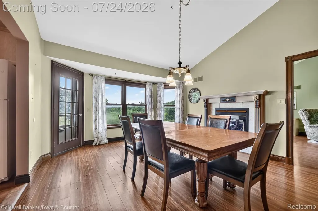 8175 Farley Road Putnam Township MI 48169