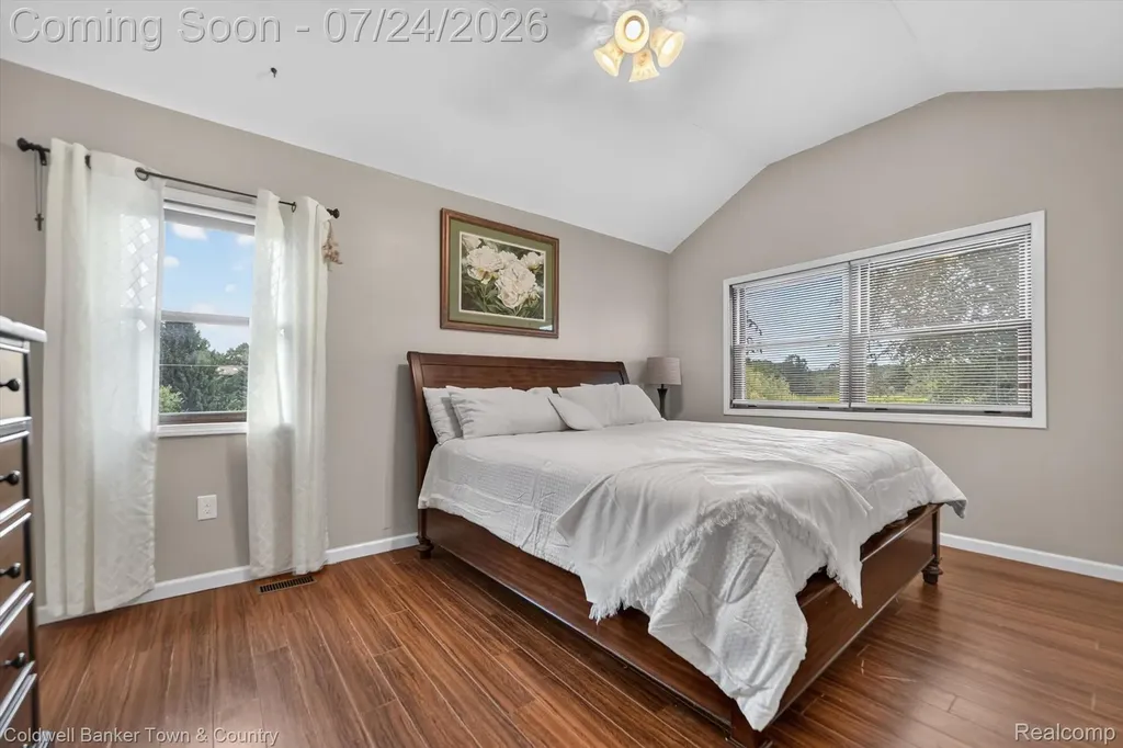 8175 Farley Road Putnam Township MI 48169