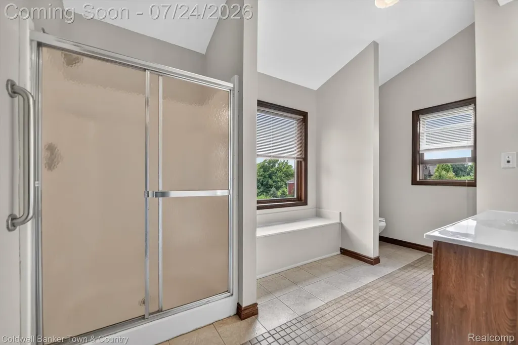 8175 Farley Road Putnam Township MI 48169