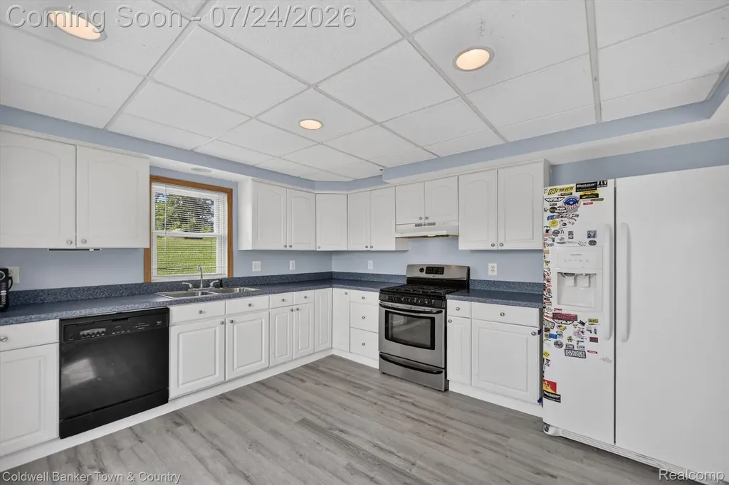 8175 Farley Road Putnam Township MI 48169