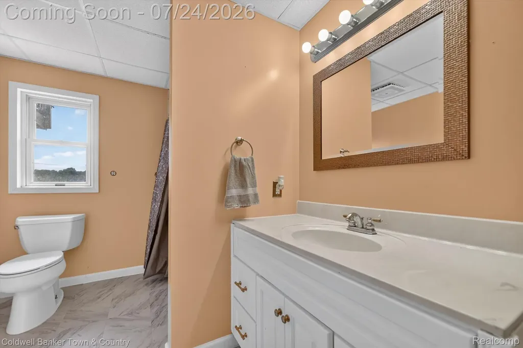 8175 Farley Road Putnam Township MI 48169