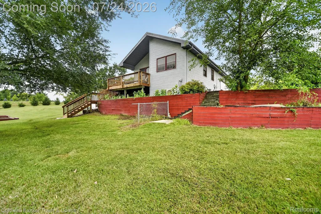 8175 Farley Road Putnam Township MI 48169
