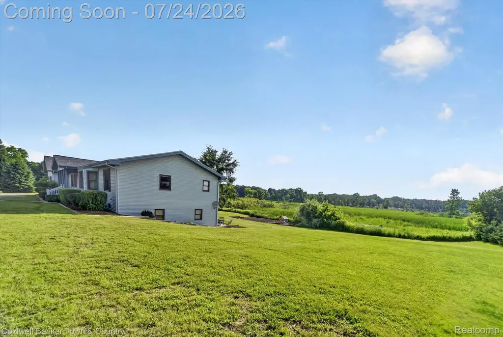 8175 Farley Road Putnam Township MI 48169