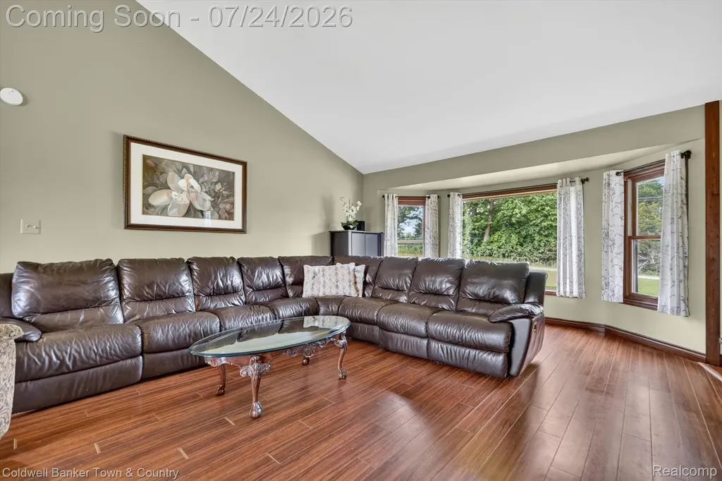 8175 Farley Road Putnam Township MI 48169
