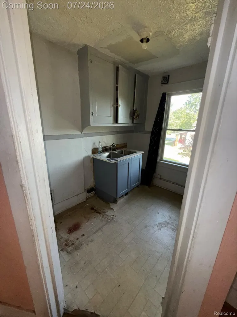 9931 Cascade Street Detroit City MI 48204
