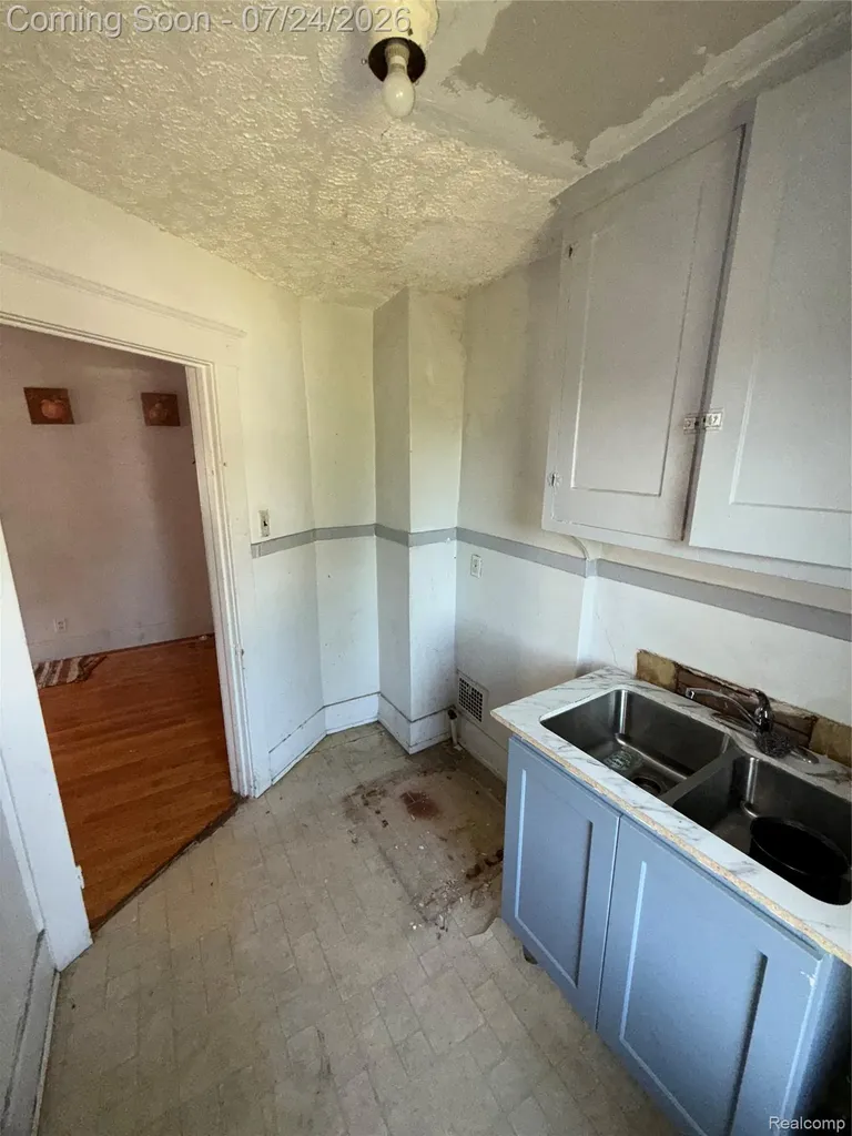 9931 Cascade Street Detroit City MI 48204