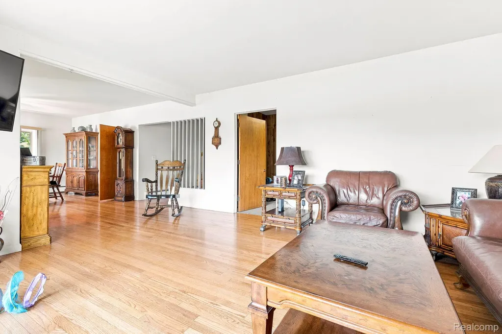 9735 Dolan Road Columbus Township MI 48063