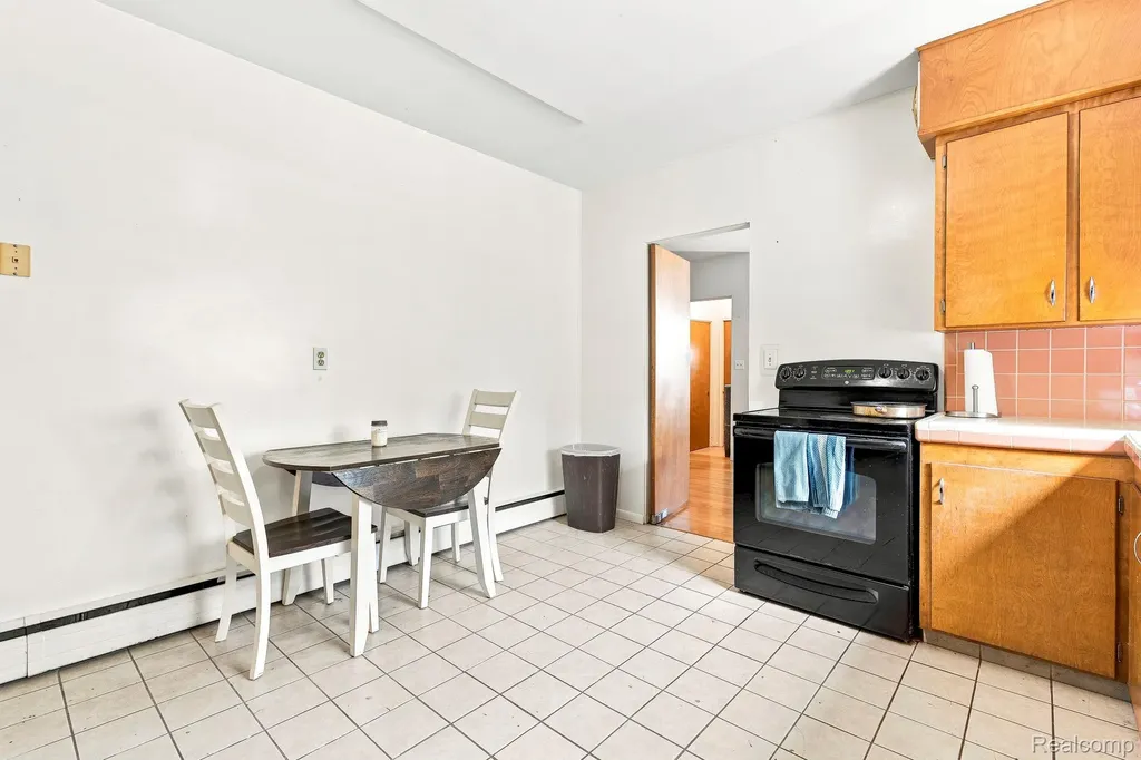9735 Dolan Road Columbus Township MI 48063