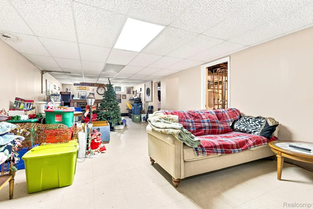 9735 Dolan Road Columbus Township MI 48063