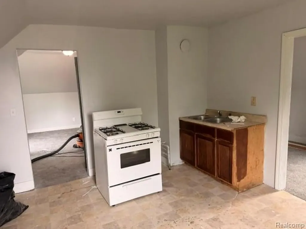3671 Zender Place Detroit City MI 48207