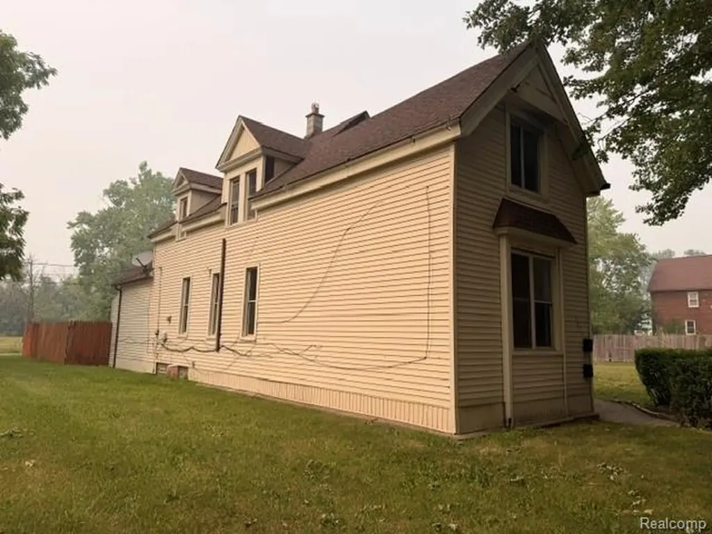 3671 Zender Place Detroit City MI 48207