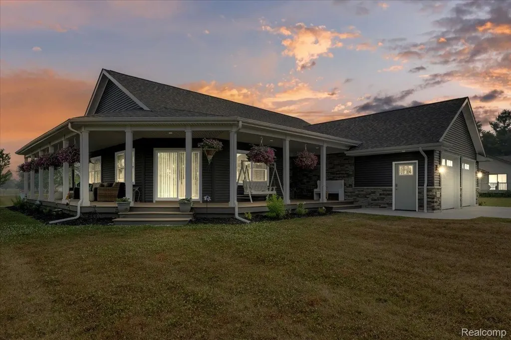 271 E Harrington Road Lexington Township MI 48422