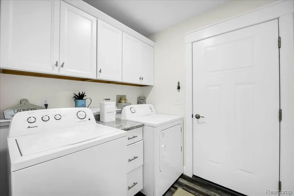 271 E Harrington Road Lexington Township MI 48422