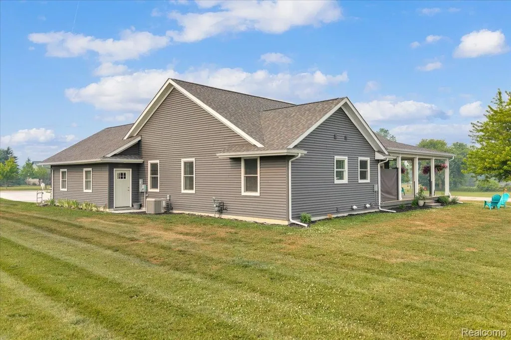 271 E Harrington Road Lexington Township MI 48422