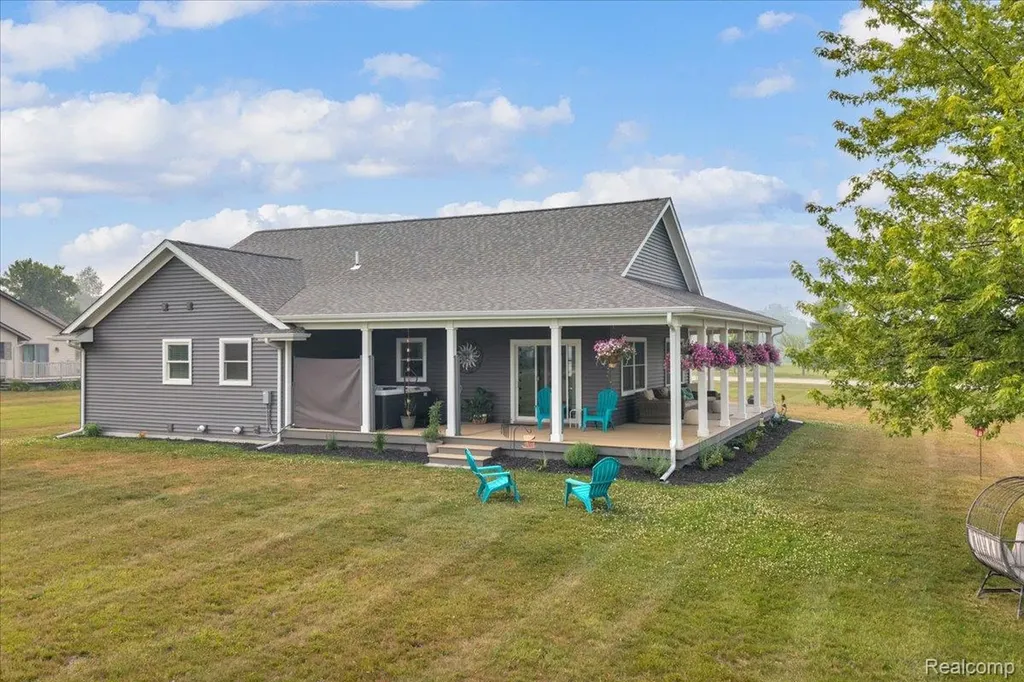 271 E Harrington Road Lexington Township MI 48422