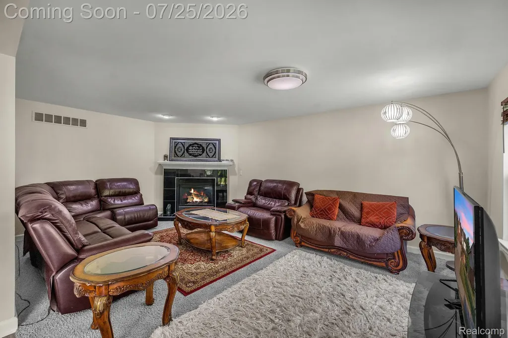26923 Pepperwood Drive Woodhaven City MI 48183