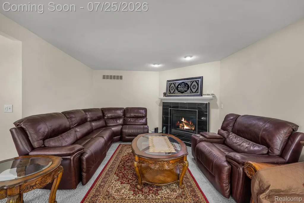 26923 Pepperwood Drive Woodhaven City MI 48183