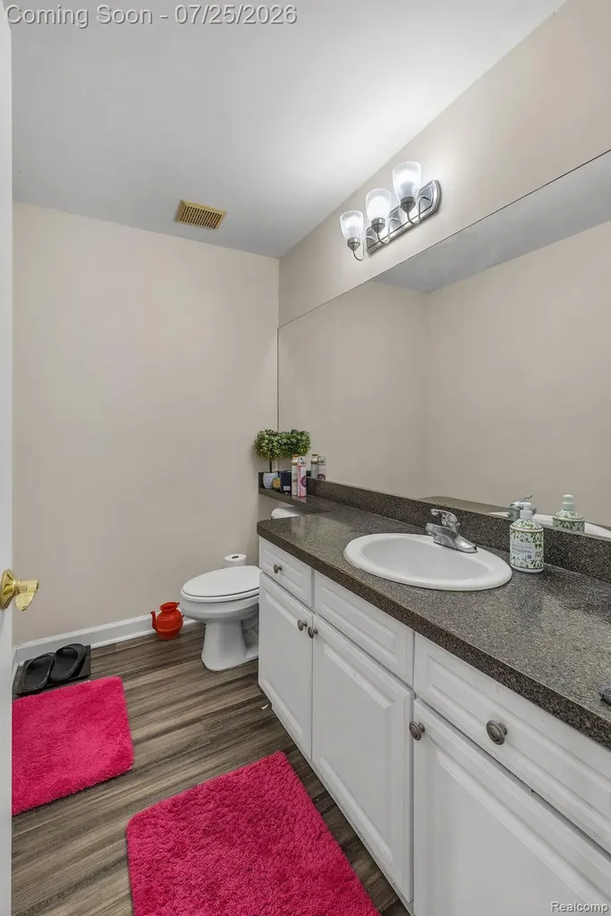 26923 Pepperwood Drive Woodhaven City MI 48183