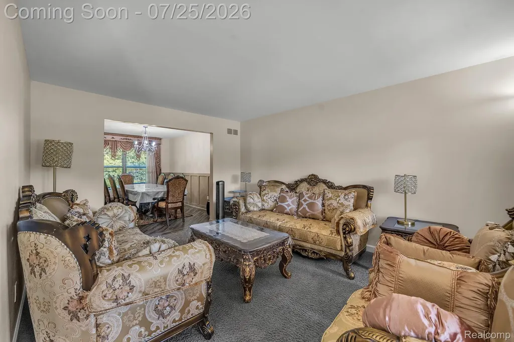 26923 Pepperwood Drive Woodhaven City MI 48183