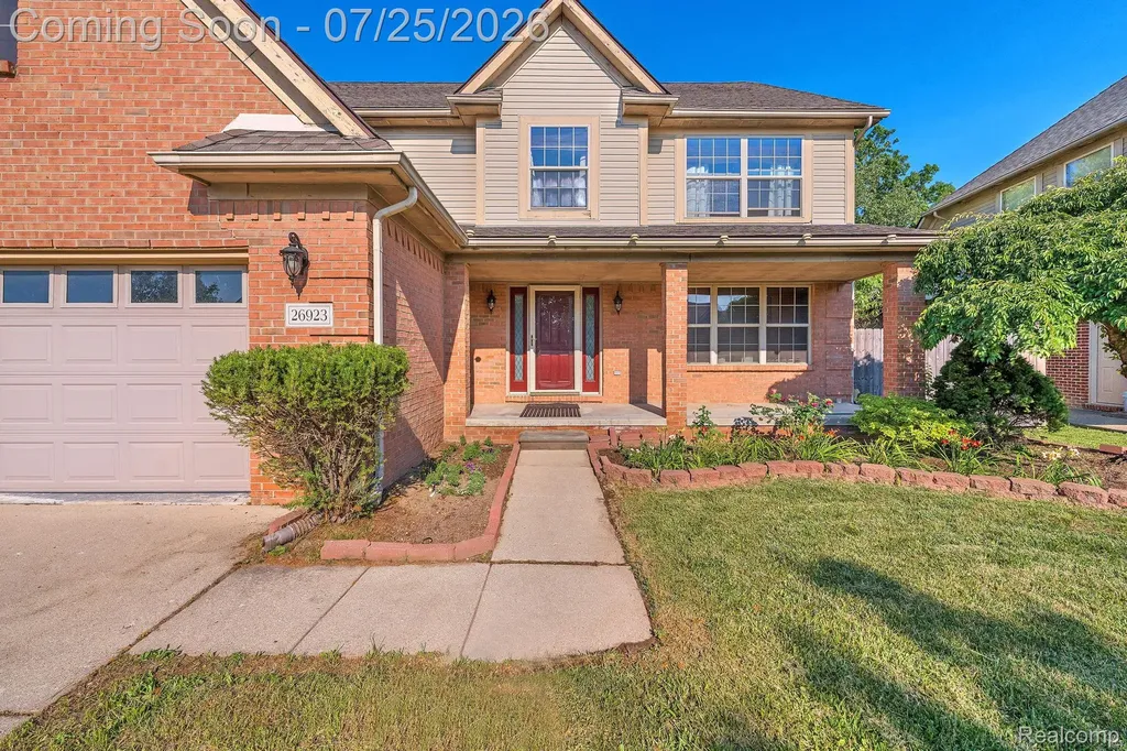 26923 Pepperwood Drive Woodhaven City MI 48183