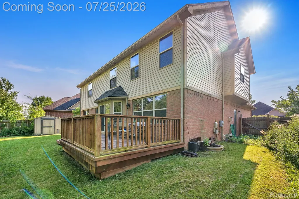 26923 Pepperwood Drive Woodhaven City MI 48183