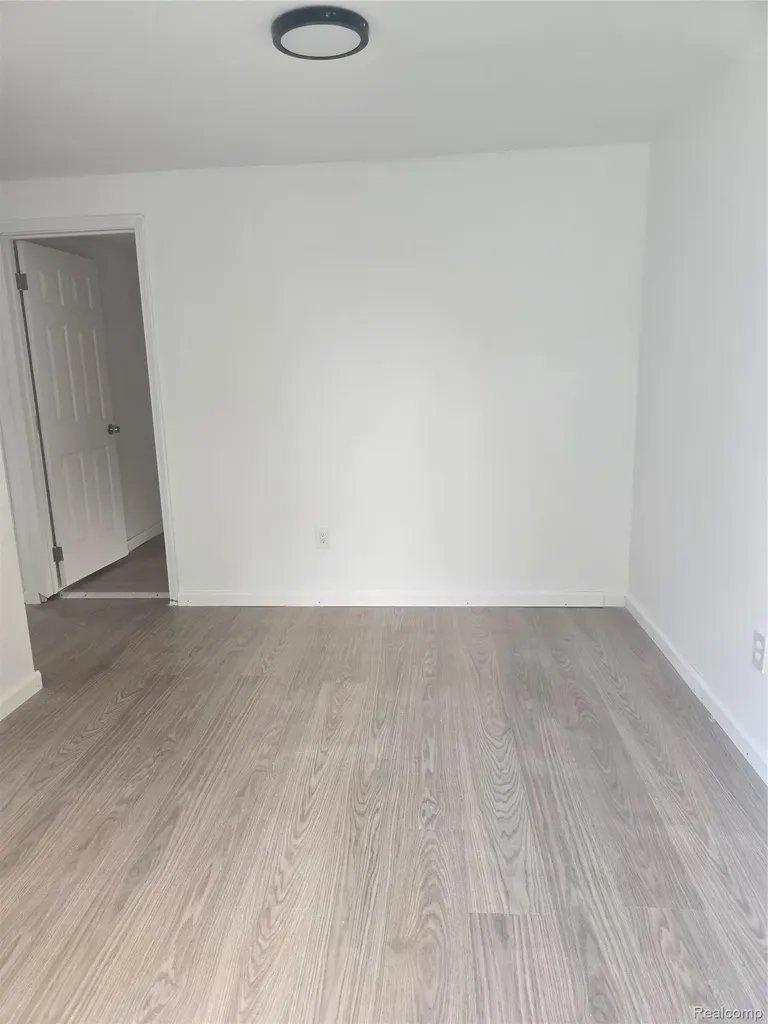 6027 Charles Street Detroit City MI 48212