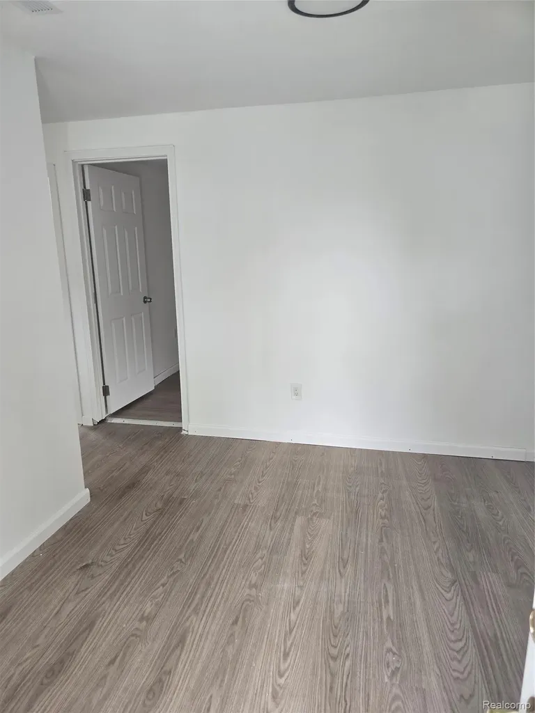 6027 Charles Street Detroit City MI 48212