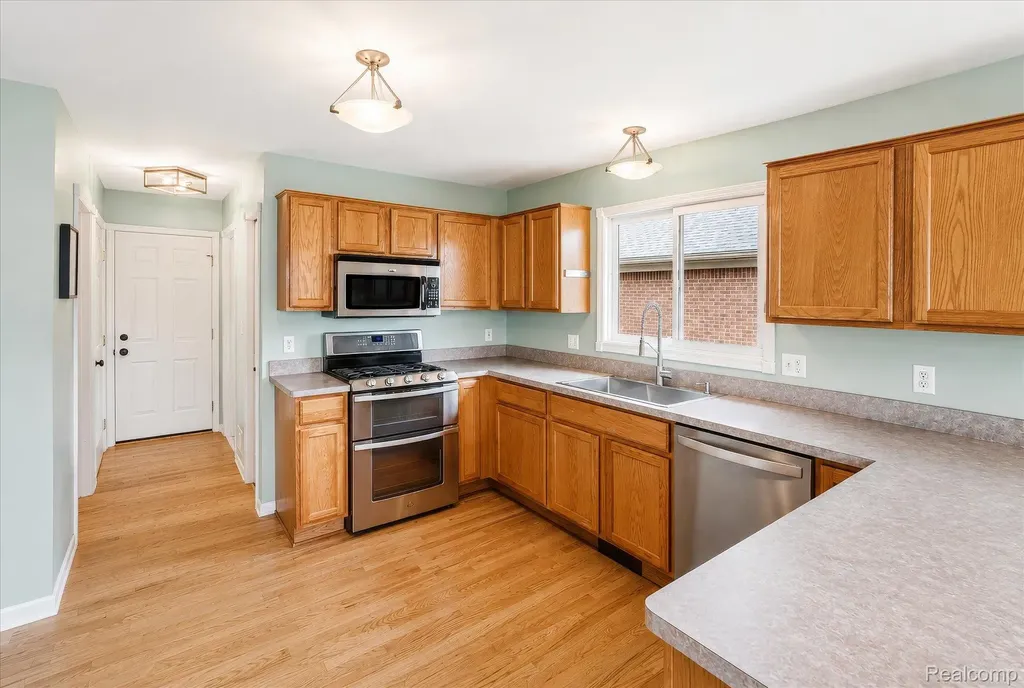 54798 Jack Drive Macomb Township MI 48042