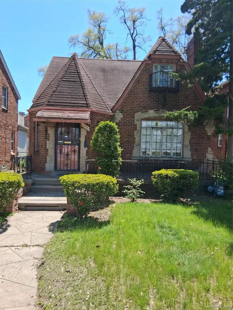 3205 Outer Drive Detroit City MI 48221
