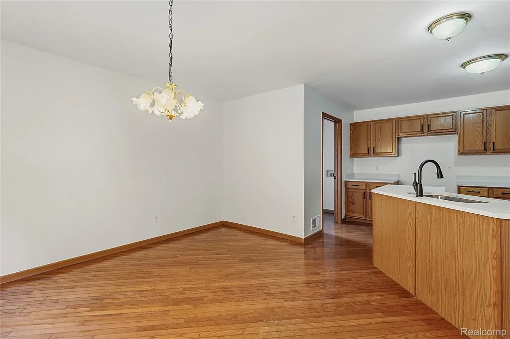 48053 Mill Creek Court Chesterfield Township MI 48047