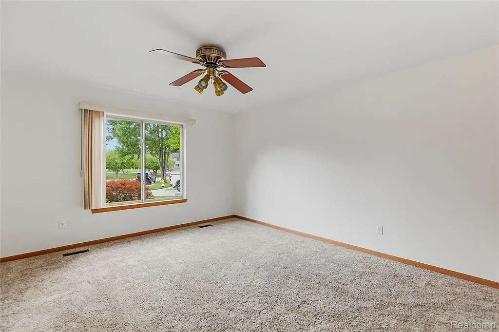 48053 Mill Creek Court Chesterfield Township MI 48047