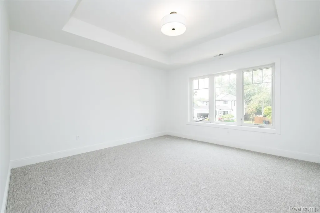 3532 Linwood Ave Avenue Royal Oak City MI 48073