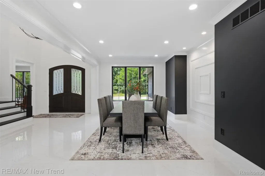 28943 Wintergreen Farmington Hills City MI 48331