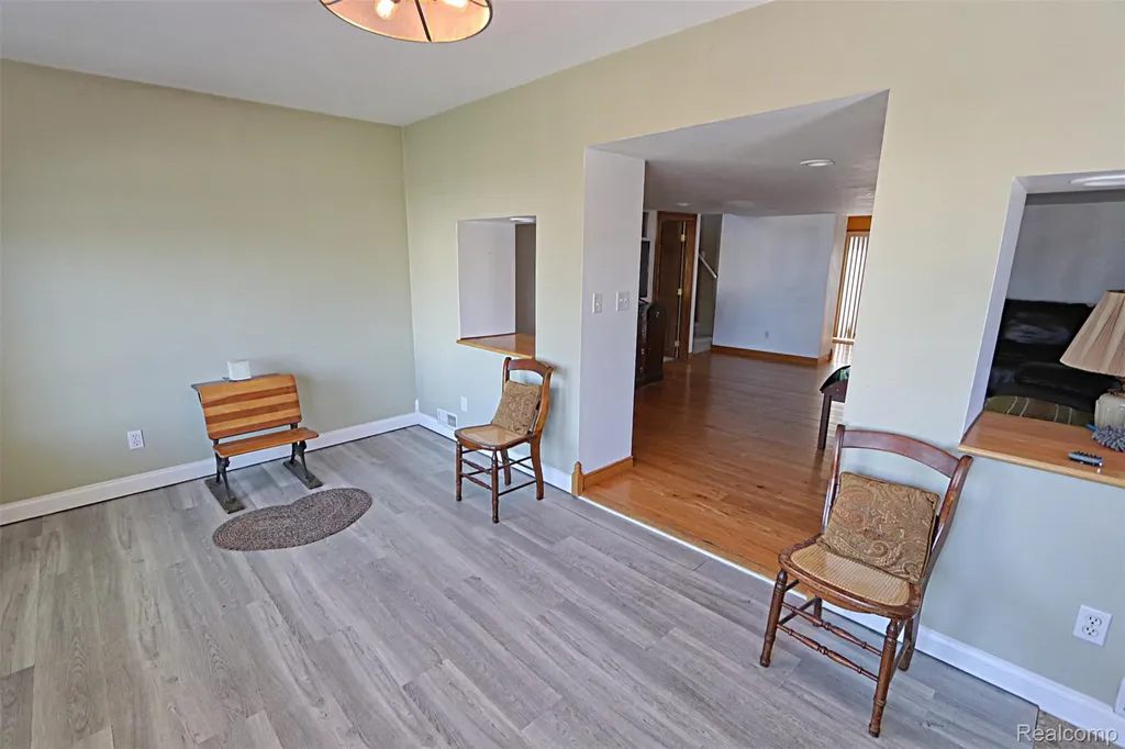 412 E Shore Drive Northfield Township MI 48189