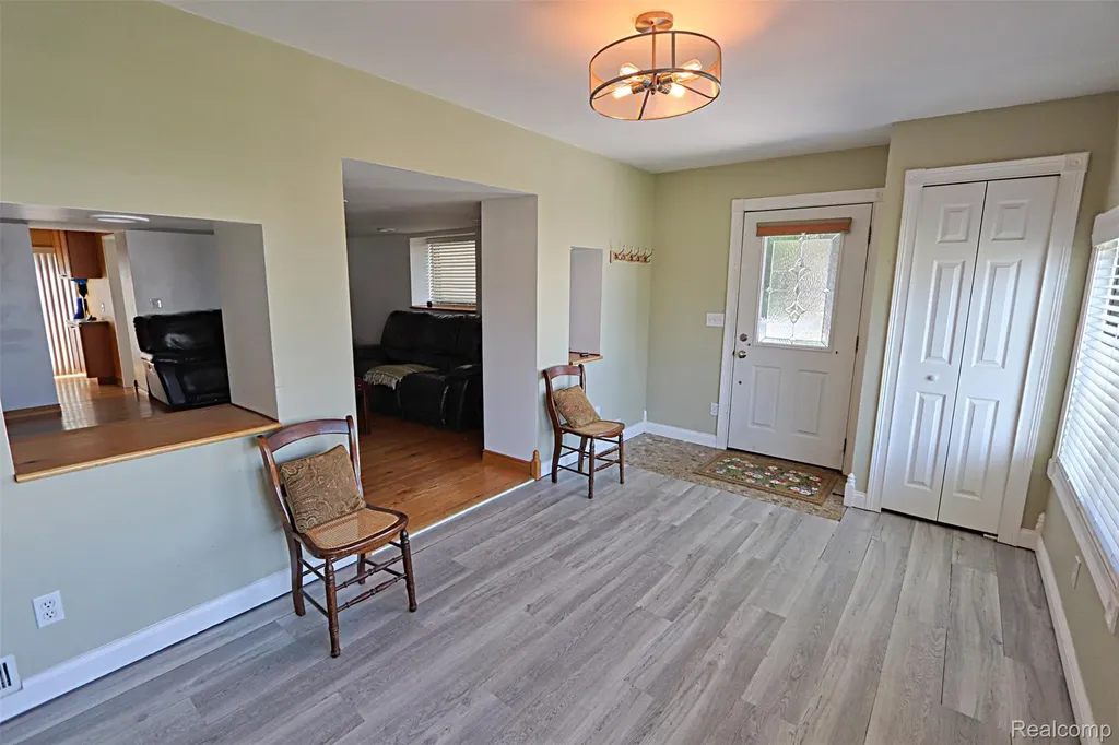 412 E Shore Drive Northfield Township MI 48189