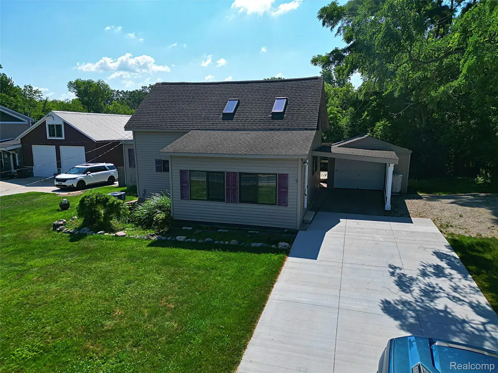412 E Shore Drive Northfield Township MI 48189
