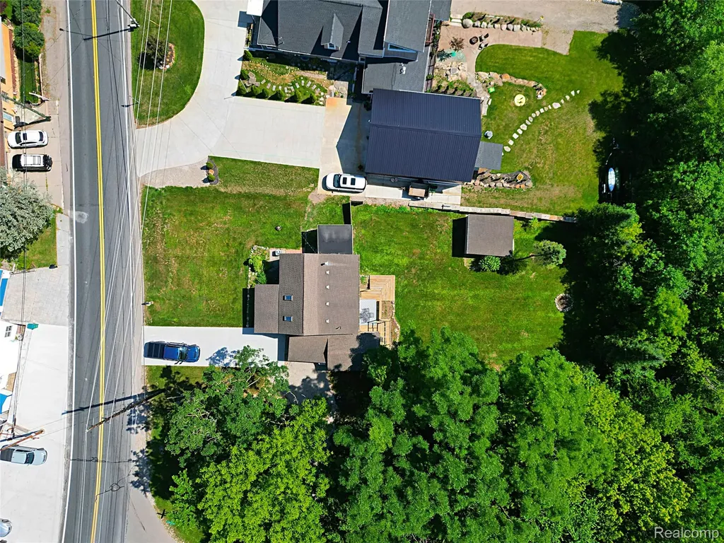 412 E Shore Drive Northfield Township MI 48189
