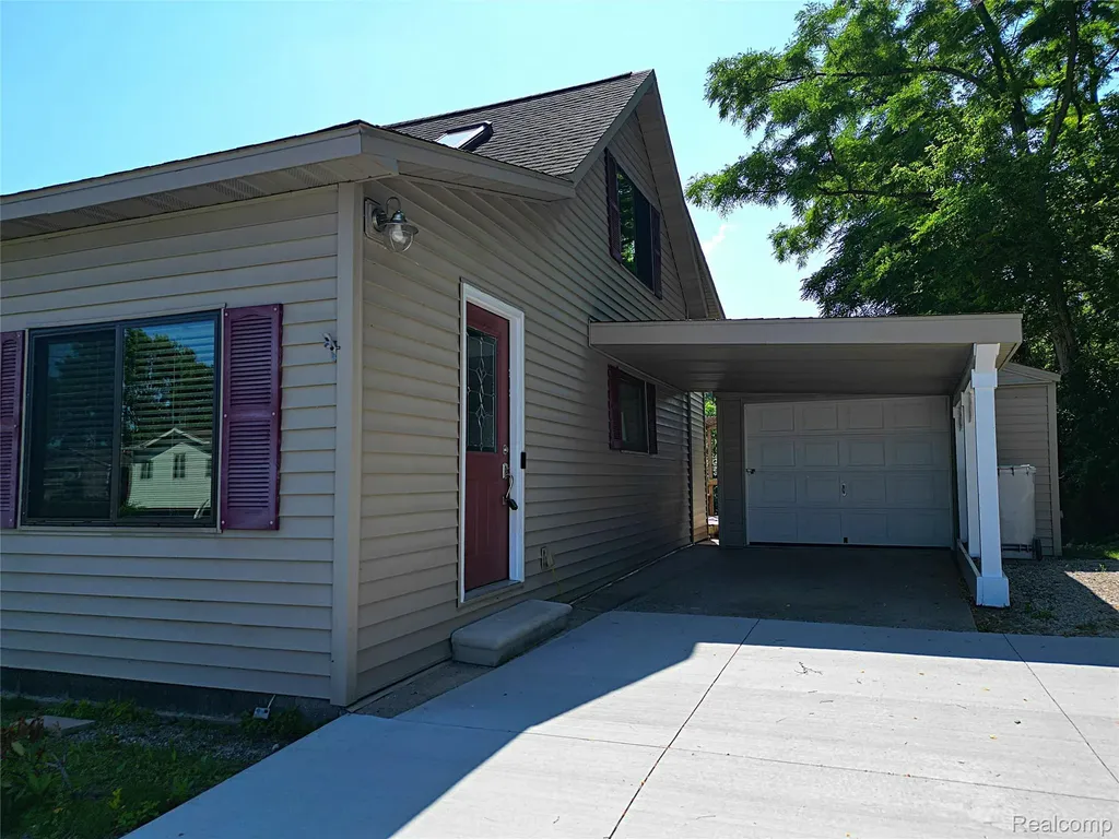 412 E Shore Drive Northfield Township MI 48189