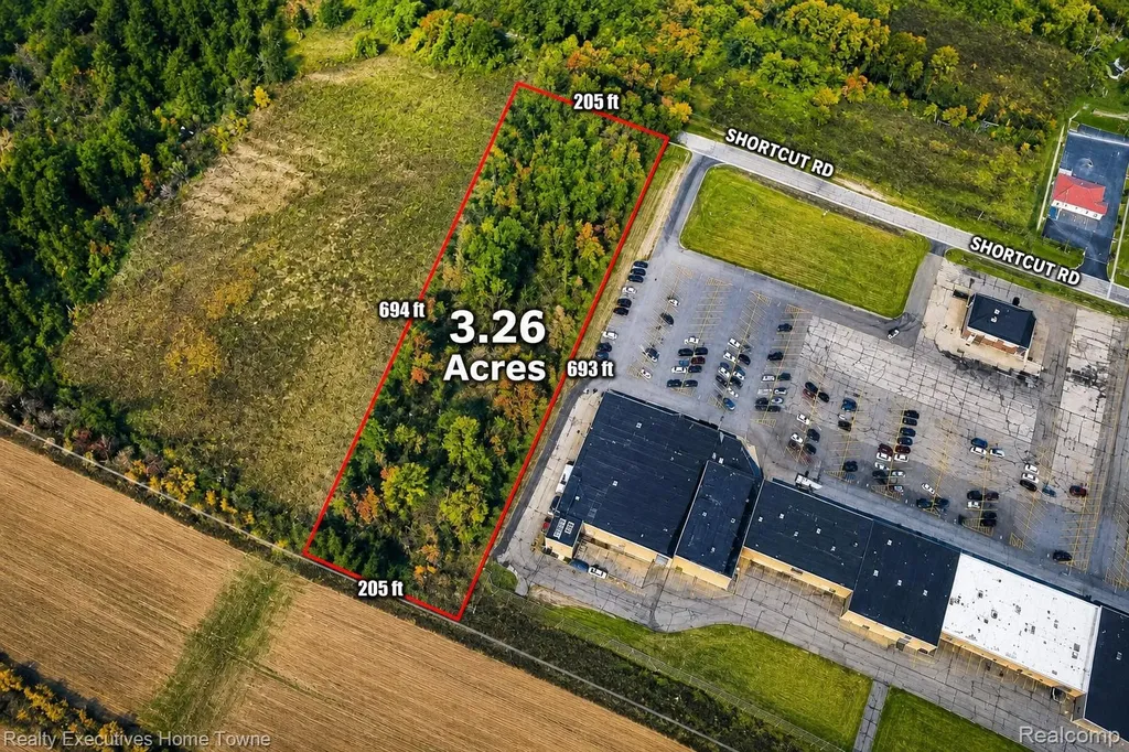 9693 Short Cut Ville Marine City City MI 48039